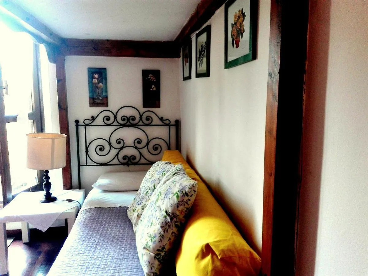 Al Giardino Di Alice Bed & Breakfast Perugia