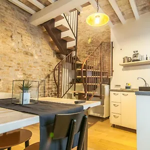 Umbrian Concierge - La Corte Del Grillo Guest house
